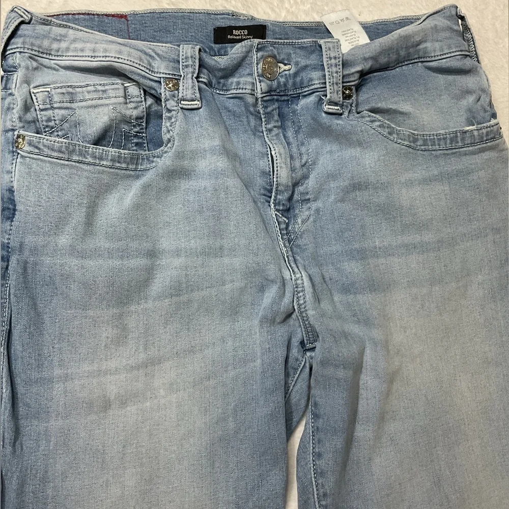 Men's Light Blue Jeans